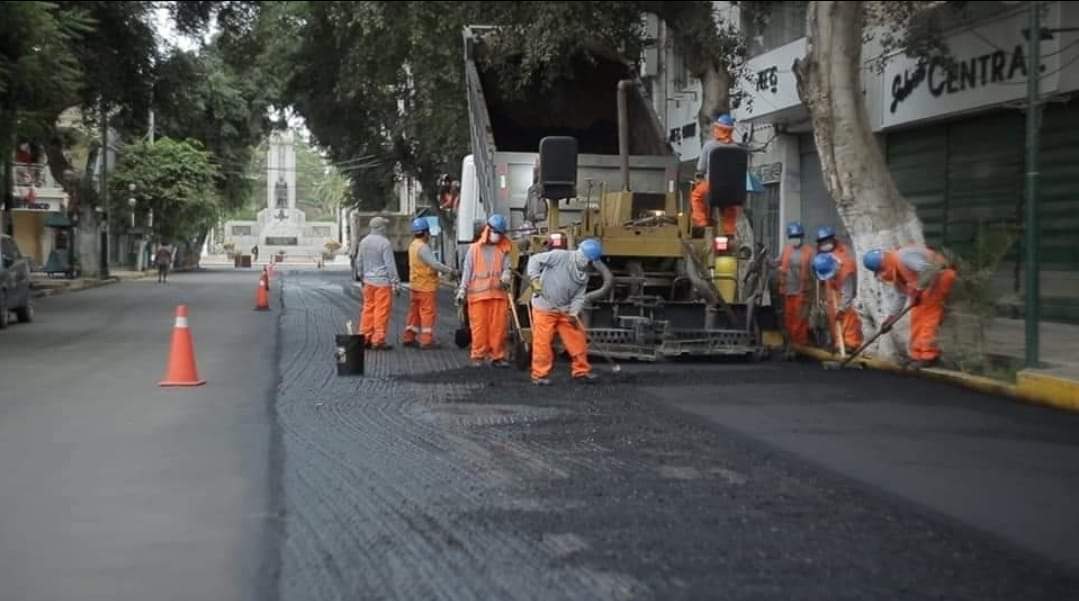 Piura: alcalde denuncia paralización de la obra de pistas y veredas del centro de la ciudad