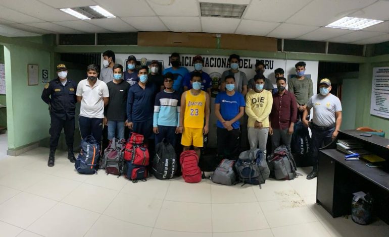 Sullana: Intervienen a 17 migrantes de la India por ingresar ilegalmente al país