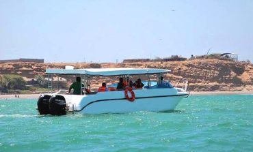 Identifica una decena de operadores informales de transporte acuático en playas de Piura