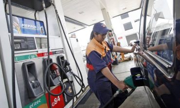 Fuerza Popular presenta proyecto de ley para reducir precio del combustible
