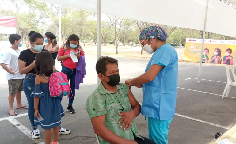 Piura: Poca afluencia de público en inicio de vacunación de cuarta dosis