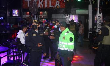 Municipalidad de Piura, Migraciones y la Policía intervienen prostíbulos y bares