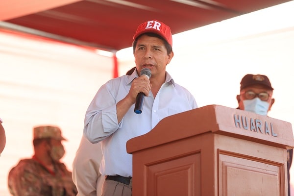 Pedro Castillo señala que dará una respuesta en las próximas horas sobre su militancia en Perú Libre