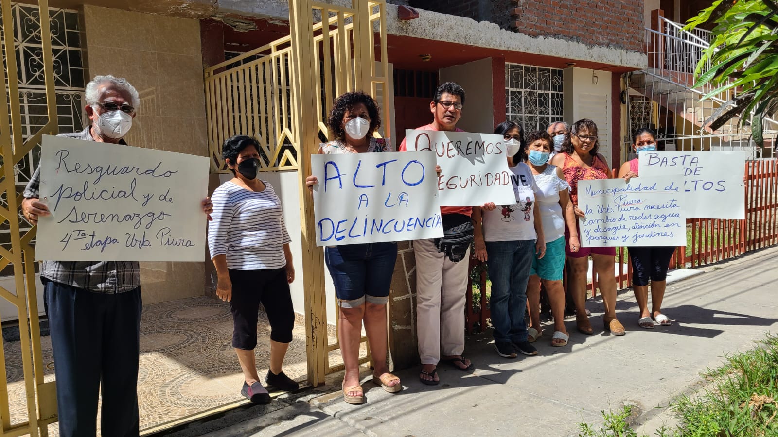 Vecinos de la urbanización Piura protestan por incremento de asaltos en su zona