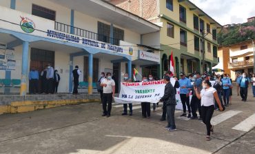 Trabajadores de la Municipalidad de Pacaipampa exigen al Gobierno Central aumento de sueldo