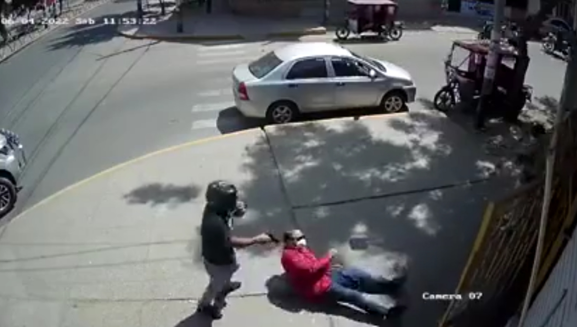 Delincuentes vuelven asaltar en pleno centro de Piura