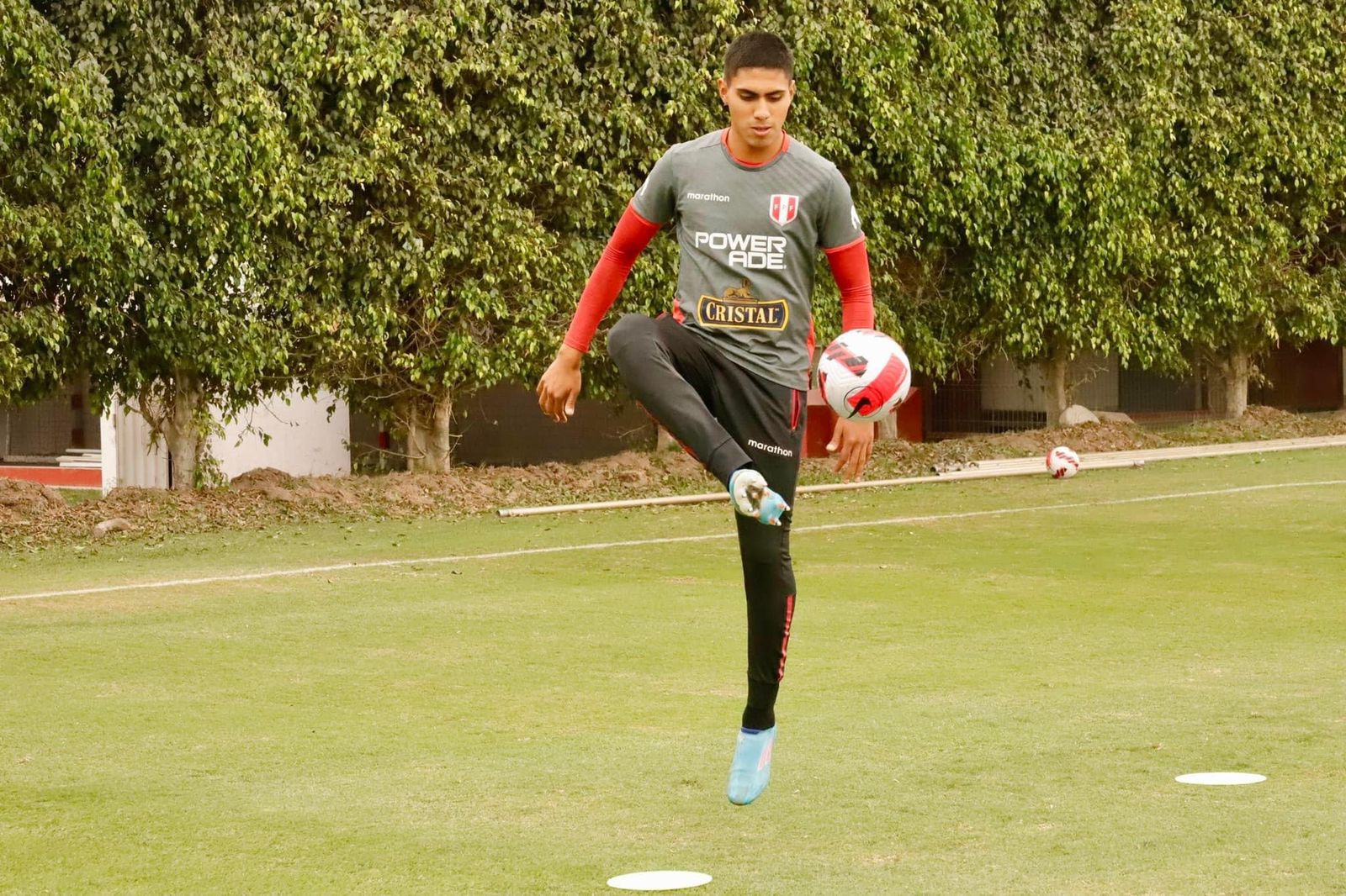 Piurano Flavio Alcedo es convocado a la selección Sub-20 dirigida por Gustavo Roberano
