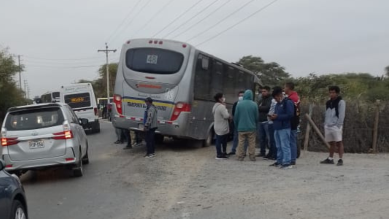 Piura: choque entre bus y motocicleta deja un fallecido
