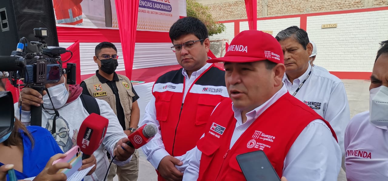 Ministro de Vivienda en desacuerdo con censura de Geiner Alvarado