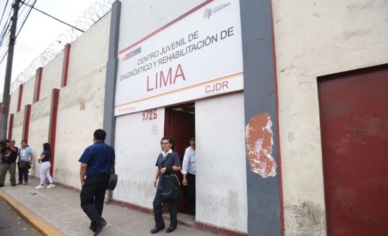 Trasladan a más de 20 jóvenes de ex Maranguita Piura hacia centro de rehabilitación de Lima