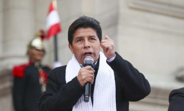 Pedro Castillo presenta amparo contra el Congreso
