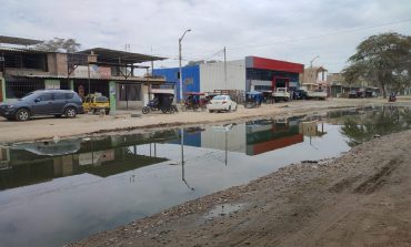 Piura: negocios y transportistas afectados por colapso de desagüe