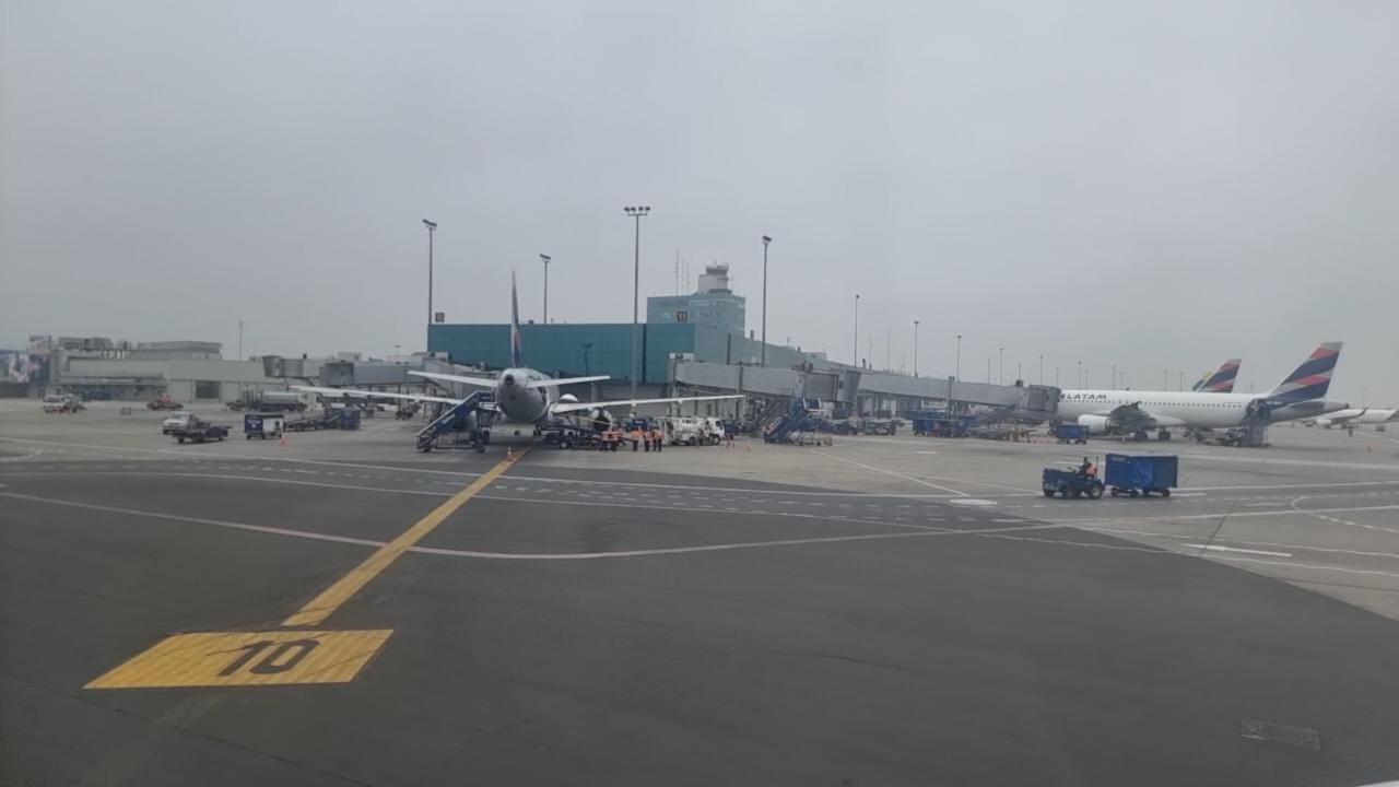 Contraloría alerta demora en inicio de funcionamiento de nueva Torre de Control y segunda pista de aterrizaje