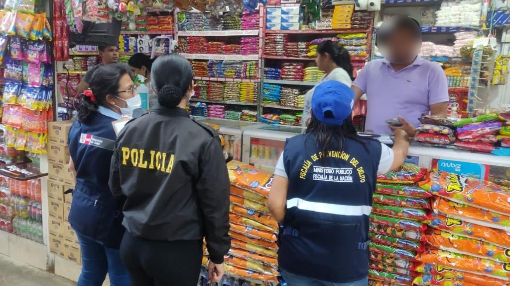 Decomisan productos sin registro sanitario en mercado de Piura