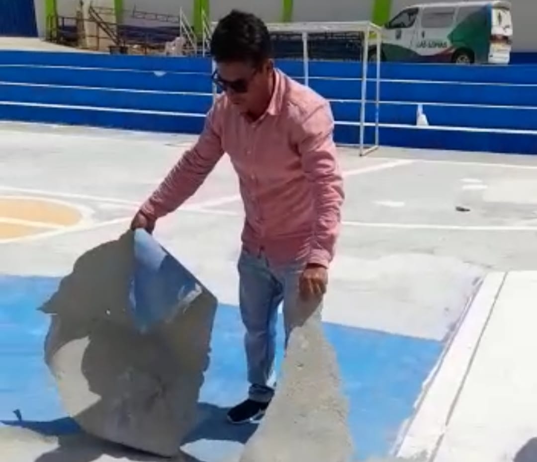 Piura: pobladores de Las Lomas denuncian presuntas irregularidades en rehabilitación de cancha deportiva