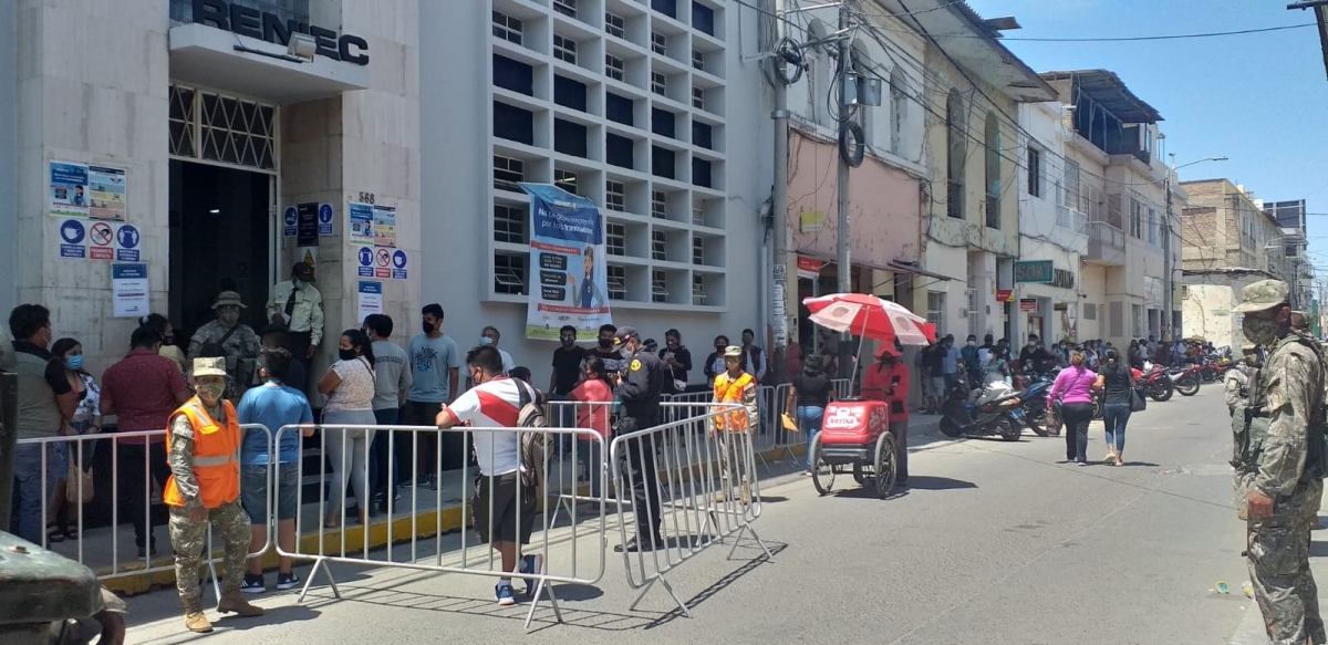 Piura: más de mil trámites por día se dejarán de atender en Reniec