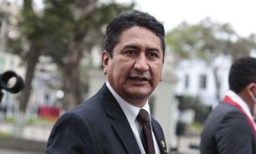 Vladimir Cerrón: fiscalía pide 36 meses de prisión preventiva para el líder de Perú Libre