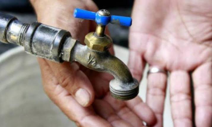 Piura: familias del A.H Santa Julia piden reposición del servicio de agua