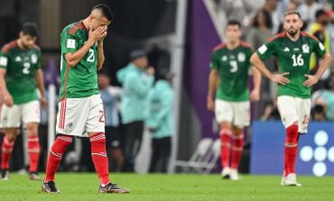 <strong>México se impuso por 2-1 a Arabia pero quedó afuera</strong>