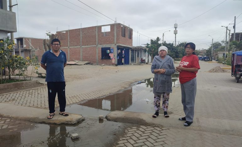 Piura: más de dos mil familias afectadas por colapso de desagüe
