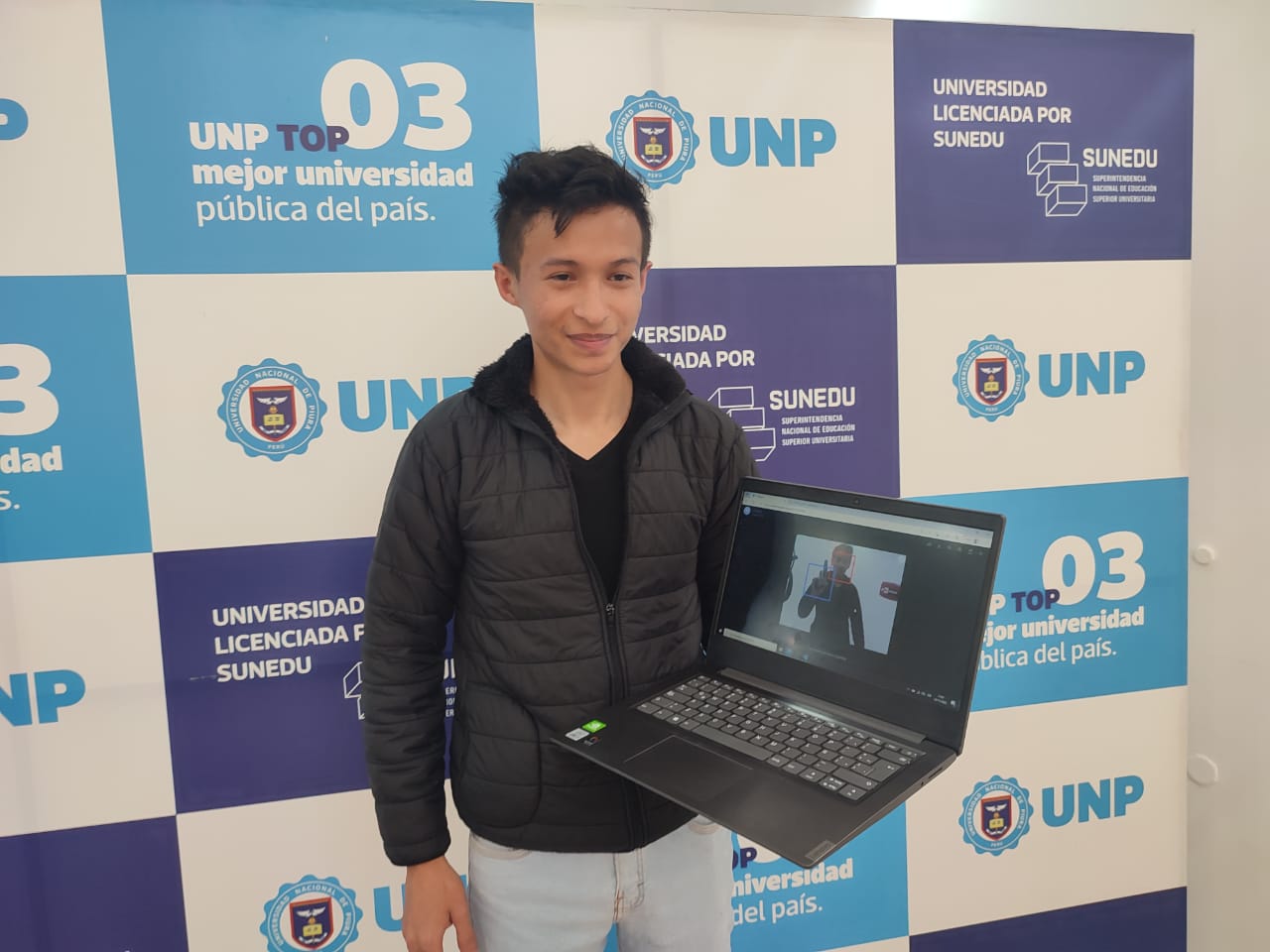Estudiante de la UNP desarrolla software que detecta armas de fuego a través de cámaras de seguridad