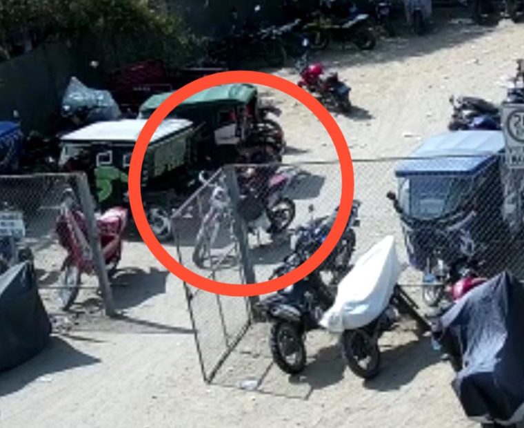 Piura: sujeto hurta motocicleta en estacionamiento de conocida empresa