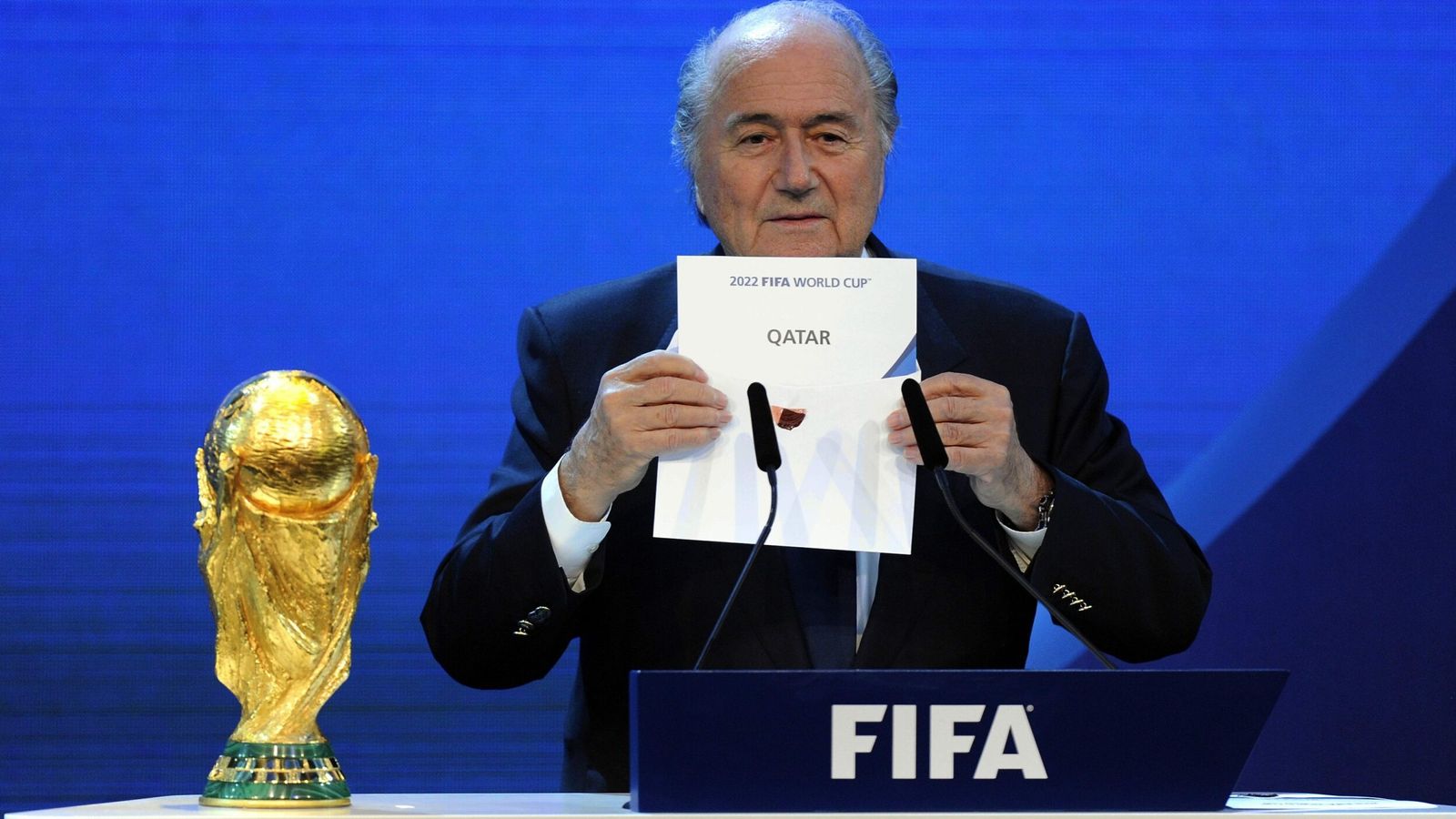 Blatter se arrepiente de la elección de Qatar como sede del Mundial de Fútbol 2022