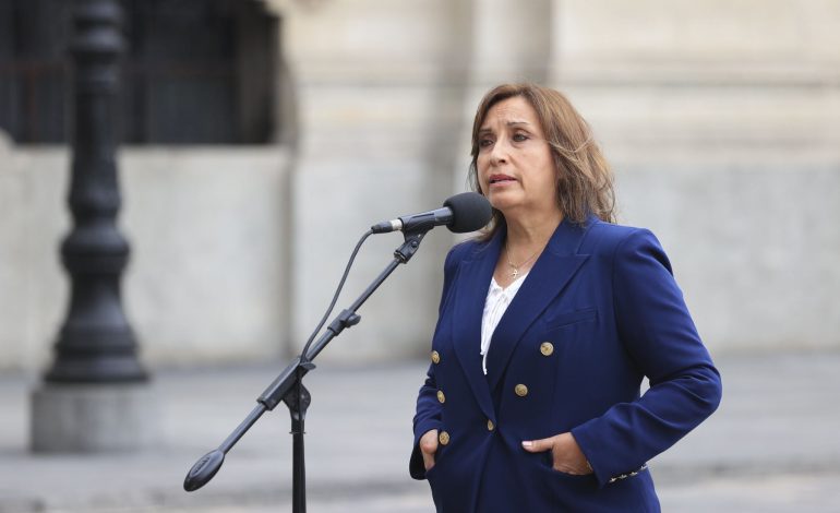 Dina Boluarte: Este sábado se juramentará a un nuevo gabinete