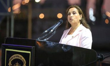 Dina Boluarte pide al Congreso acortar plazos del adelanto de elecciones y hacer reformas