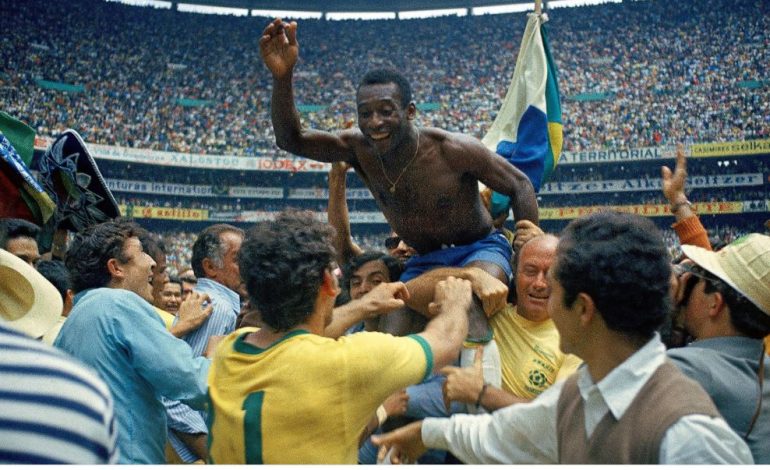 El mundo llora al «rey»: Murió Pelé a los 82 años