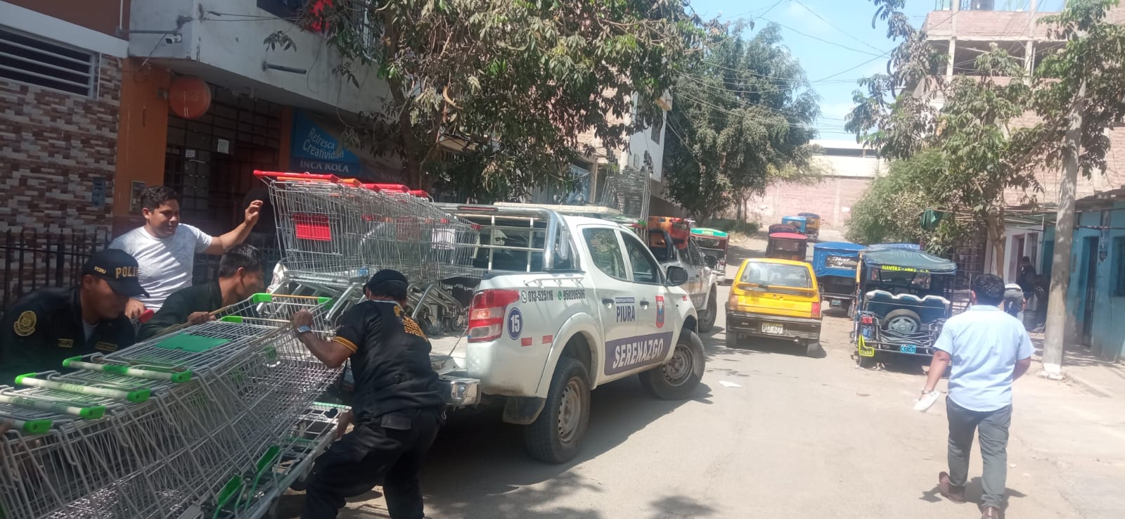 Piura: recuperan carritos de compras de centros comerciales