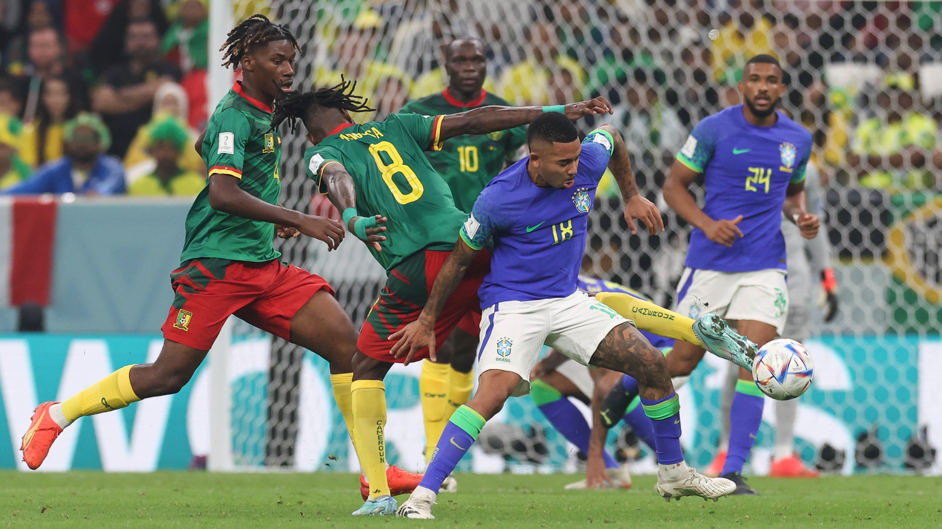 Camerún logró una histórica victoria sobre Brasil, pero no le alcanzó para clasificar