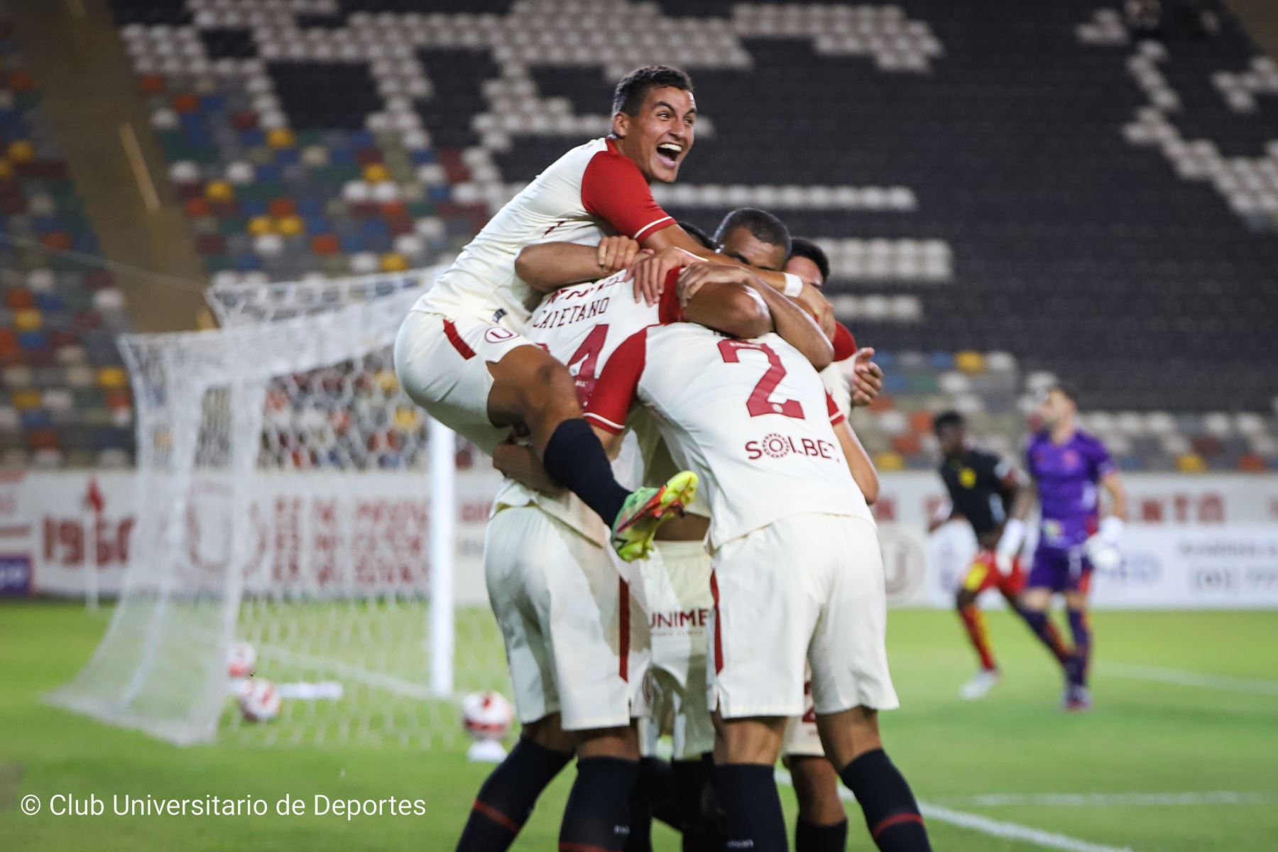 Copa Sudamericana: Universitario y Vallejo serán locales ante Cienciano y Binacional