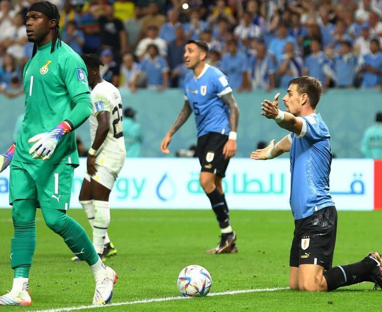 Uruguay venció a Ghana, pero fue eliminado por goles a favor