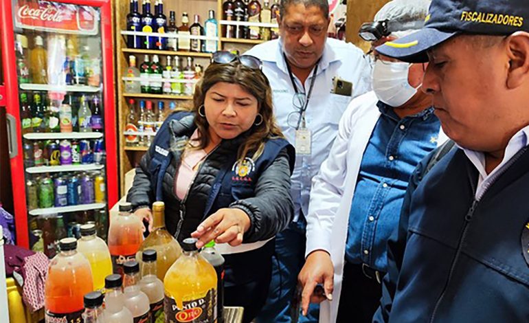 Año Nuevo: ¿Cómo identificar y evitar bebidas alcohólicas adulteradas?