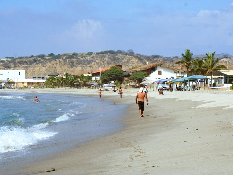 Tumbes: el 40 % de turistas ecuatorianos canceló sus reservas de fin de año por violencia