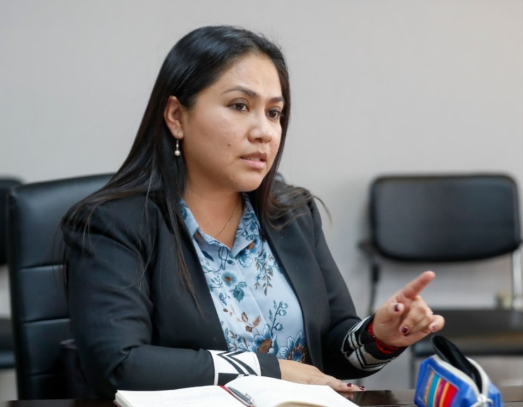 Heidy Juárez habría condicionado sus votos en el Congreso por financiamiento de obras, según reportaje