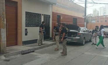 Fiscalía y Diviac realizan diligencia de incautación con allanamiento y descerraje en la casa del jirón Sarratea