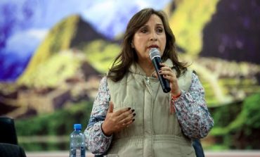 Dina Boluarte: “El 2023 tiene que ser el año de la paz social, del diálogo y de la recuperación económica”