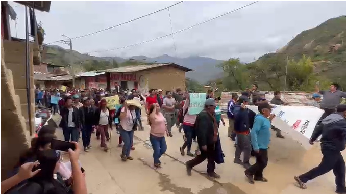 Pobladores de Pacaipampa protestan en marcha pacífica para adelanto de elecciones