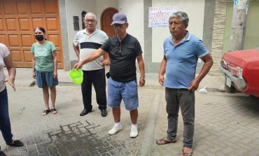 Piura: moradores de Los Ficus denuncian el colapso de desagües de sus viviendas
