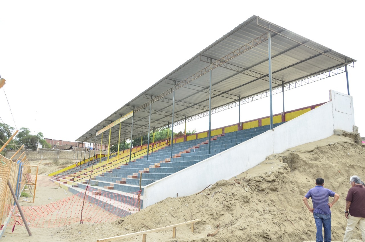 Piura: municipalidad financiará techado de tribunas del estadio de Cura Mori
