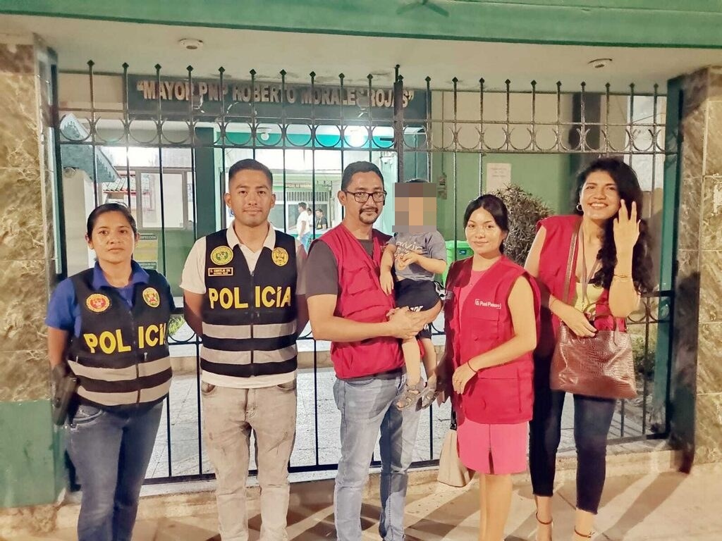 Piura: hijo de cantante sanjuanera fue entregado a la PNP