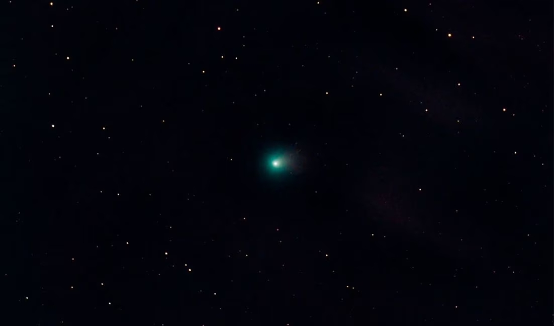 Captan en Perú primeras fotos del cometa verde que visita la Tierra tras 50.000 años