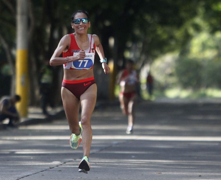 Gladys Tejeda entrenará con los mejores del mundo para brillar en Santiago 2023