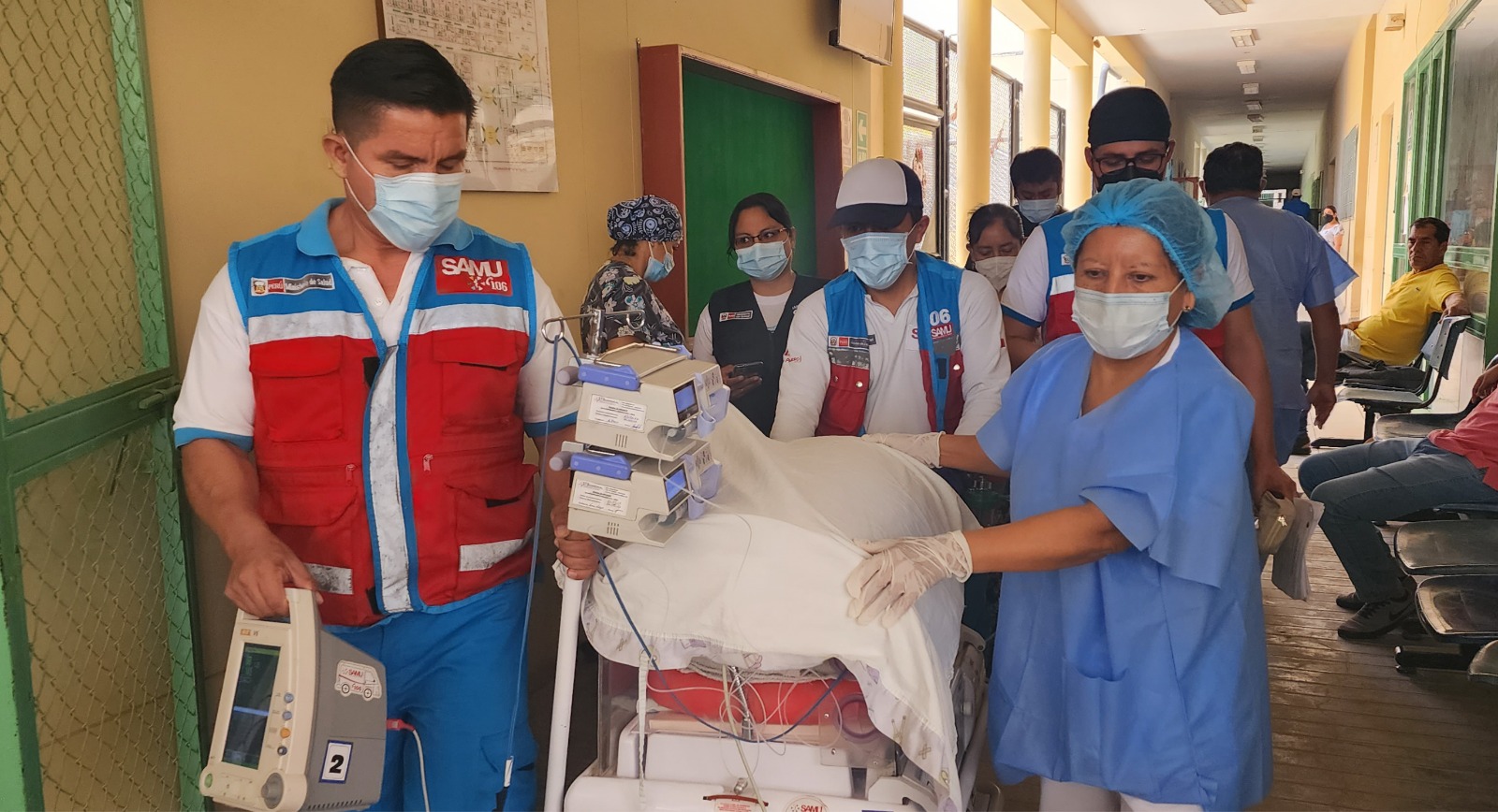 Trasladan a bebé de seis semanas desde Piura a la ciudad de Lima