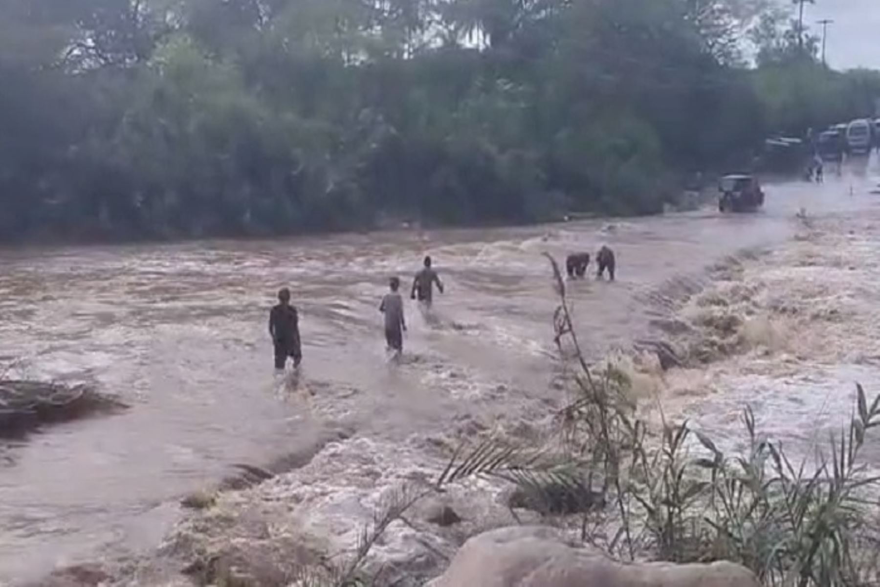 Gobierno otorgará el bono de arrendamiento a damnificados por lluvias en el norte del país