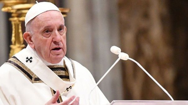 El papa Francisco pide la “reconciliación” y la “paz” en Perú