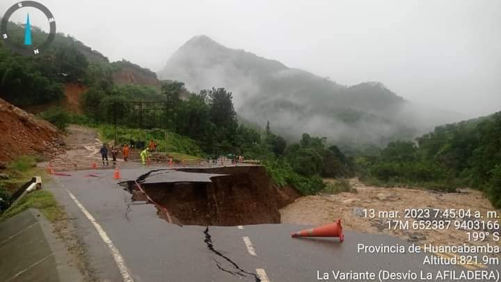Huancabamba: alrededor de 70 mil pobladores quedarían aislados por interrupción de carretera en Canchaque
