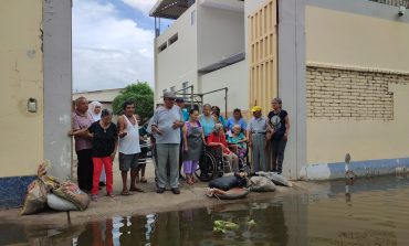 Piura: residentes del asilo de ancianos piden la evacuación de aguas pluviales